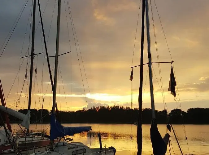 Botel Fontana *
